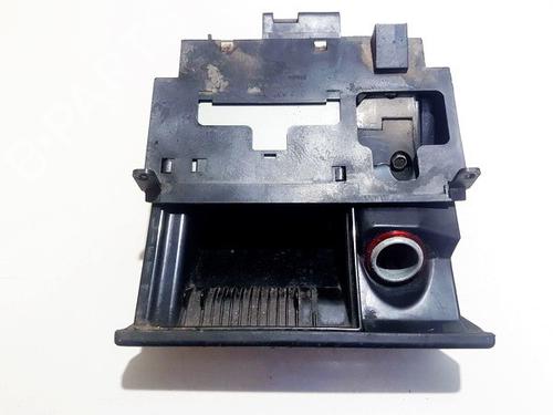 Used Ashtray Ashtray AUDI 80 B3 Saloon (893, 894, 8A2) 1.9 D (68 hp) 35863227 35863227