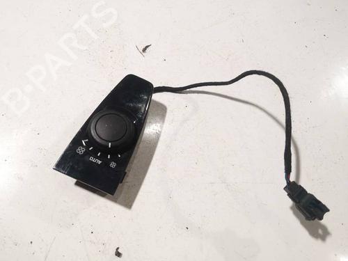 Used Climate control Climate control 37655296 37655296