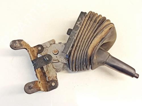 Used Hand brake Hand brake FORD TRANSIT Van (FA_ _) 2.4 TDCi RWD (100 hp) 35642595 35642595