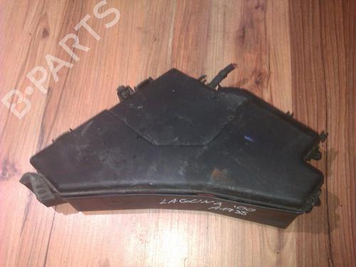 Used Fuse box Fuse box RENAULT LAGUNA I (B56_, 556_) 1.8 (B56S/T/0) (90 hp) 33495700 33495700