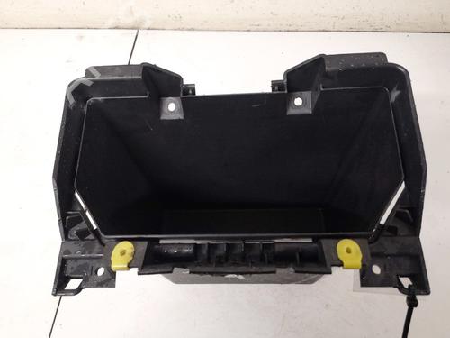 Used Glove box Glove box VOLVO V50 (545) 1.8 (125 hp) 35463216 35463216