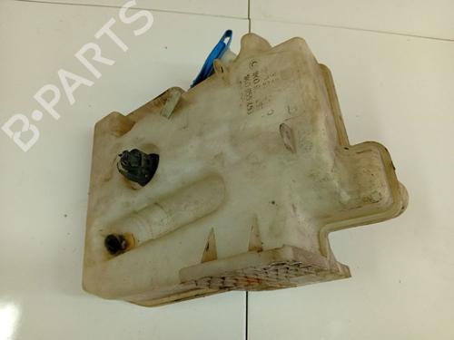 Used Windscreen washer tank Windscreen washer tank AUDI A3 (8P1) 2.0 TDI 16V (140 hp) 34748610 34748610