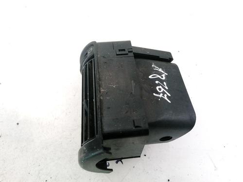 air-vent-audi-a4-b5-8d2-1994-1995-1996-1997-1998-1999-2000-2001-32911959 main image