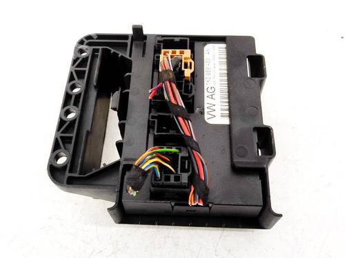 Used Electronic module Electronic module VW GOLF V (1K1) 1.4 16V (75 hp) 35248946 35248946