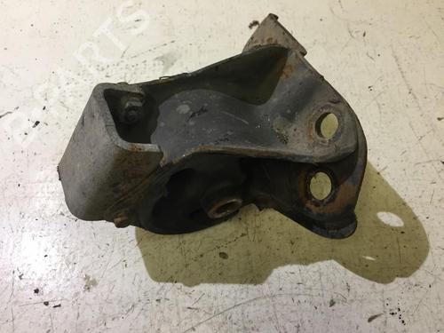 Used Engine mount Engine mount JAGUAR S-TYPE II (X200) 2.7 D (207 hp) 33482375 33482375