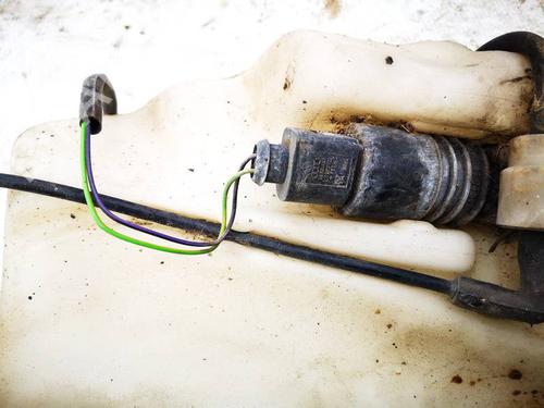 Washer pump VW PASSAT B5 Variant (3B5) 1.9 TDI | BP35016595E24 - Image 3