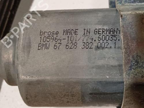 Right front window motor BMW 7 (E65, E66, E67) 730 d | BP40243174E20 - Image 4