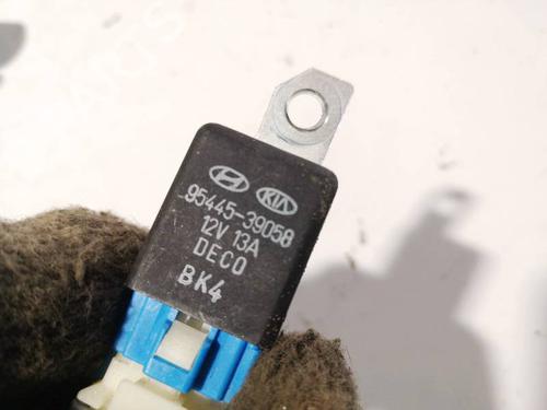 Electronic sensor HYUNDAI SANTA FÉ II (CM) 2.2 CRDi | BP32579324M84  - Image 6
