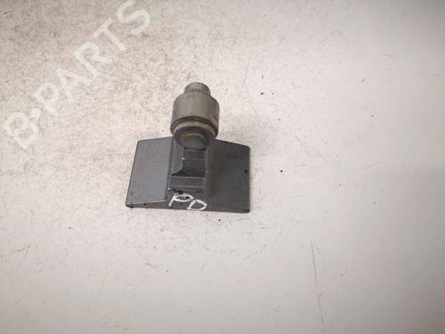 Used Hinge/Door check strap Hinge/Door check strap BMW 5 (F10) 520 d (184 hp) 39701926 39701926