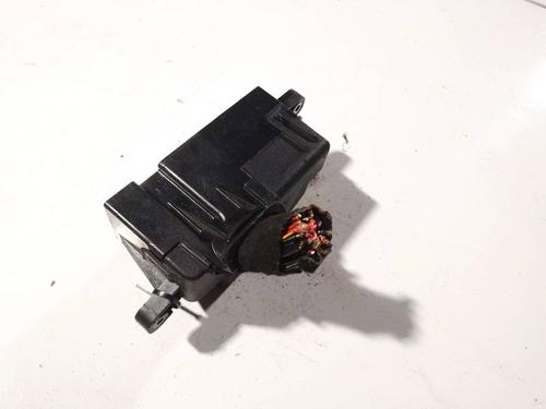 Fuse box SKODA SUPERB II (3T4) 2.0 TDI | BP32573927E1  - Image 6