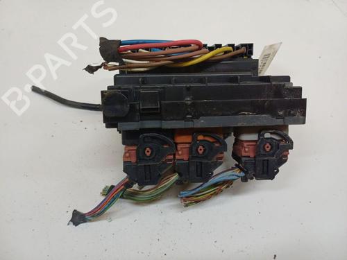 Used Fuse box Fuse box CITROËN C4 Grand Picasso I (UA_) 1.6 HDi (109 hp) 33445341 33445341