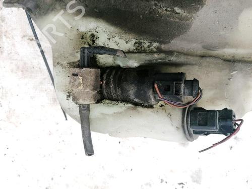 Used Washer pump Washer pump VW PASSAT B5 Variant (3B5) 1.9 TDI (115 hp) 35473781 35473781