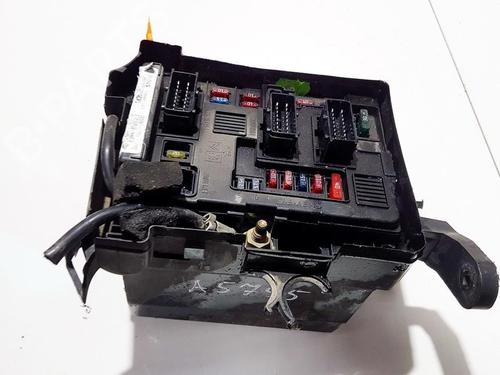 Used Fuse box Fuse box PEUGEOT 206 Hatchback (2A/C) 2.0 HDI 90 (90 hp) 33101935 33101935