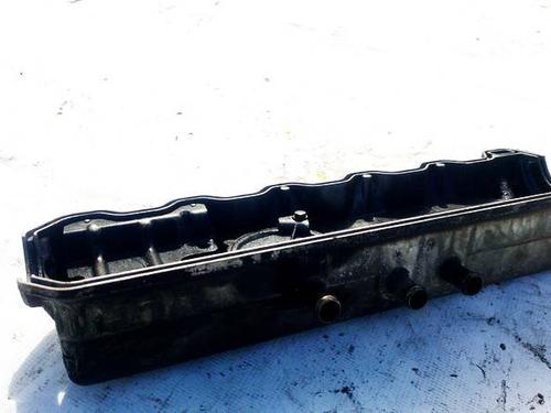 Used Valve cover Valve cover 35074727 35074727