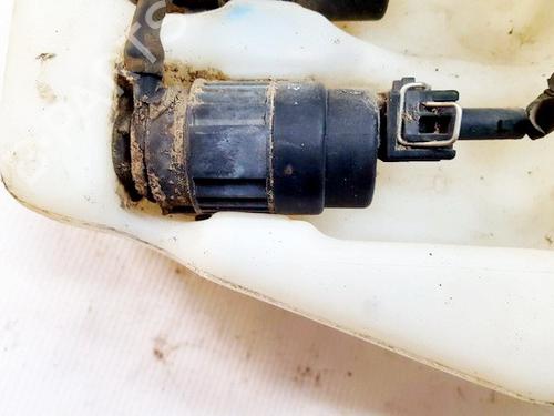 Used Washer pump Washer pump MITSUBISHI SPACE STAR MPV (DG_A) 1.9 DI-D (DG4A) (102 hp) 35859438 35859438