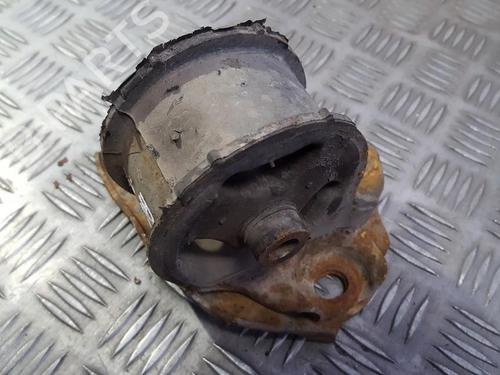 Used Engine mount Engine mount HONDA ACCORD V (CC, CD) 2.0 i (CD4) (116 hp) 33493681 33493681