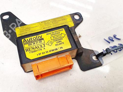 Used Electronic module Electronic module RENAULT MEGANE I (BA0/1_) 1.4 e (BA0E, BA0V) (75 hp) 33105898 33105898