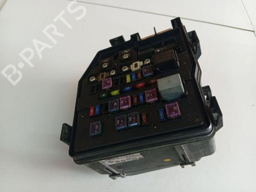 Used Fuse box Fuse box 39643505 39643505