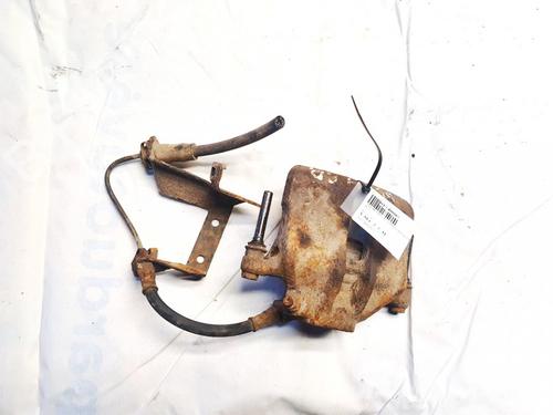 Used Right front brake caliper Right front brake caliper AUDI 80 B4 Saloon (8C2) 1.9 TDI (90 hp) 35460389 35460389