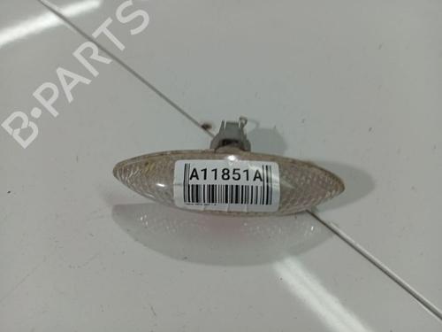 Used Left side indicator Left side indicator 38975493 38975493