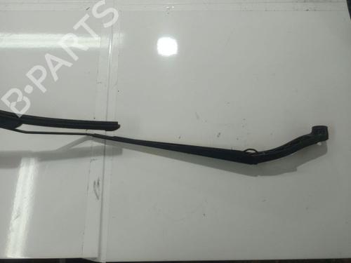 front-windshield-wiper-arm-opel-insignia-a-g09-2008-2009-2010-2011-2012-2013-2014-2015-2016-2017-32535847 main image