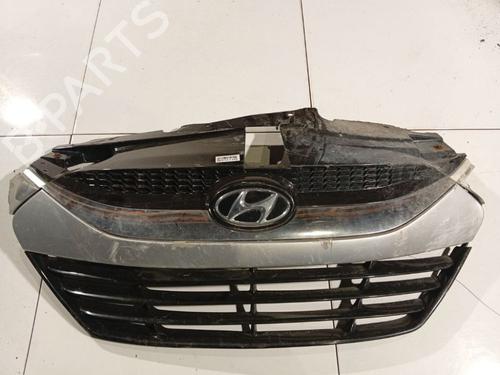 Used Grille Grille HYUNDAI ix35 Van CRDi (136 hp) 36584037 36584037