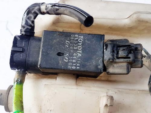 Used Washer pump Washer pump TOYOTA PICNIC (_XM1_) 2.2 D (CMX10_, CXM10G) (90 hp) 35867471 35867471