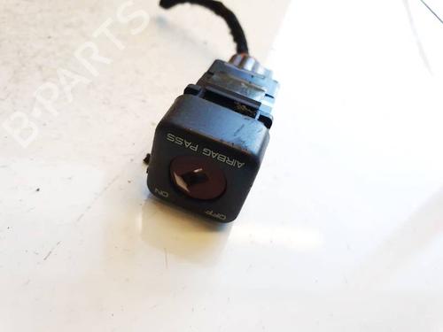 Switch CITROËN C4 II (NC_) 1.6 HDi 110 | BP32621231I30