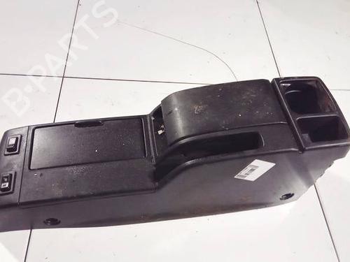 Used Armrest / Center console Armrest / Center console MAZDA 5 (CR) 2.0 CD (CR19) (143 hp) 35022871 35022871