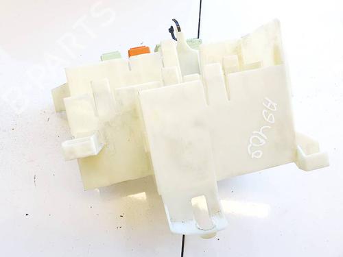 Used Fuse box Fuse box BMW X3 (E83) 2.0 d (150 hp) 32957769 32957769