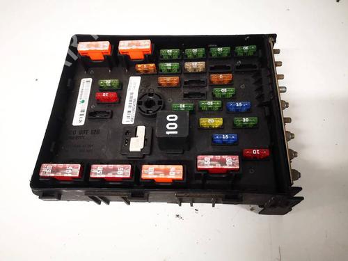 Used Fuse box Fuse box TOYOTA RAV 4 III (_A3_) 2.2 D 4WD (ALA30_, ALA30R) (136 hp) 32533696 32533696