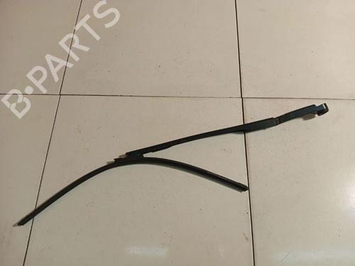 Used Front windshield wiper arm Front windshield wiper arm HONDA CIVIC VIII Hatchback (FN, FK) 2.2 CTDi (FK3) (140 hp) 39604590 39604590