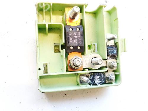 Used Fuse box Fuse box BMW X3 (E83) 2.0 d (150 hp) 32957674 32957674