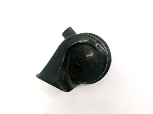 horn-toyota-auris-_e18_-2012-2013-2014-2015-2016-2017-2018-2019-35442371 main image