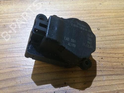 Used Electronic module Electronic module FORD MONDEO III (B5Y) 1.8 16V (110 hp) 33521867 33521867