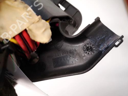 Fuse box AUDI 100 C4 Avant (4A5) 2.5 TDI | BP32884066E1 - Image 3