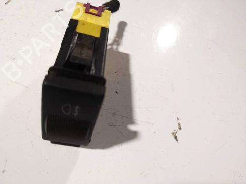 Used Switch Switch AUDI A4 B5 (8D2) 1.8 (125 hp) 35020428 35020428