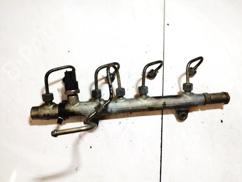 Used Injection rail Injection rail 35482475 35482475
