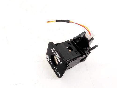 switch-toyota-rav-4-iii-_a3_-2005-2006-2007-2008-2009-2010-2011-2012-2013-2014-32953525 main image