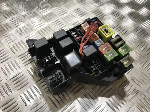 Used Fuse box Fuse box MITSUBISHI CARISMA (DA_) 1.6 (DA1A) (90 hp) 33490608 33490608