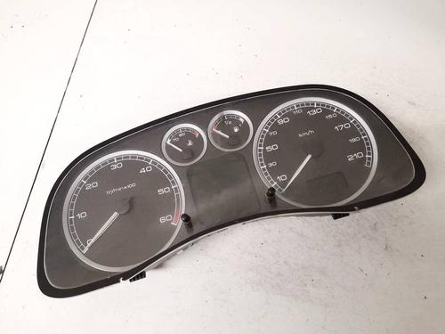 Used Instrument cluster Instrument cluster AUDI A6 C6 (4F2) 2.4 (177 hp) 35357580 35357580