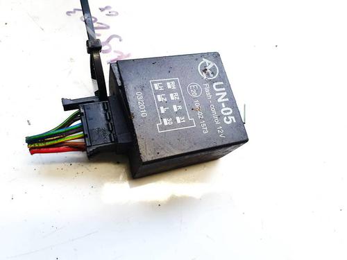 electronic-module-opel-astra-g-hatchback-t98-1998-1999-2000-2001-2002-2003-2004-2005-2006-2007-2008-2009-32963695 main image
