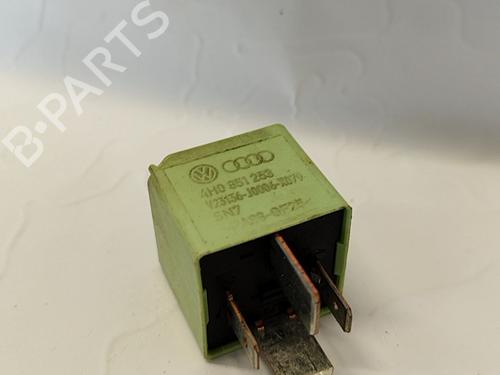 Electronic sensor SKODA SUPERB II (3T4) 2.0 TDI | BP33098149M84 - Image 3