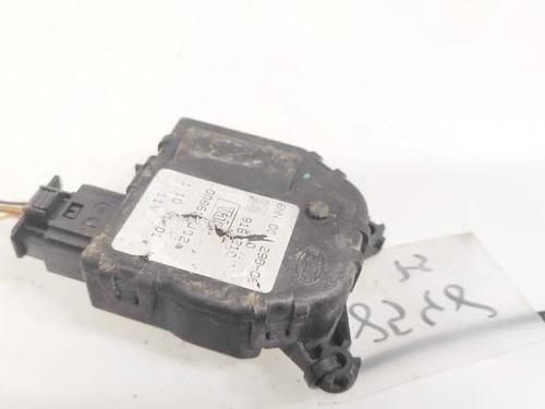 electronic-module-opel-vectra-c-z02-2002-2003-2004-2005-2006-2007-2008-2009-32930132 main image