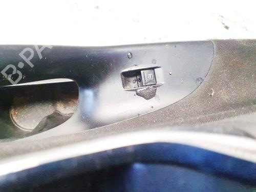 Used Switch Switch VW PASSAT B6 (3C2) 2.0 TDI (140 hp) 32931378 32931378