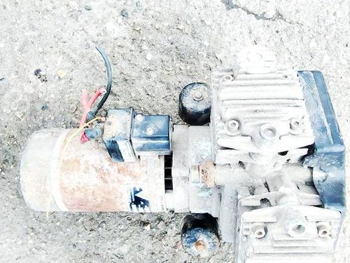 Suspension compressor VW TRANSPORTER T5 Van (7HA, 7HH, 7EA, 7EH) VR6 3.2 4motion | BP39455631M103 - Image 2