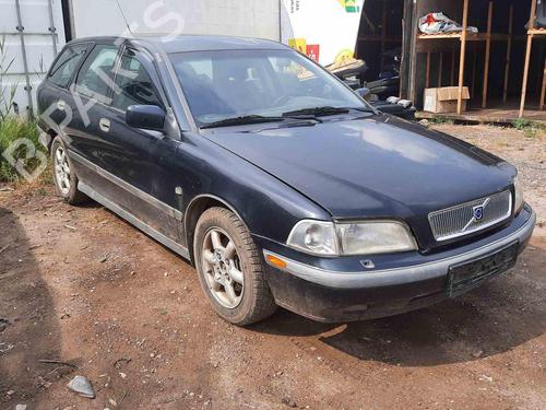 Used Parts VOLVO V40 Estate (645) 1.9 DI 4470411