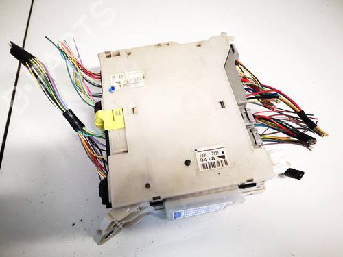 Used Fuse box Fuse box LEXUS IS II (_E2_) 220d (ALE20) (177 hp) 32559690 32559690
