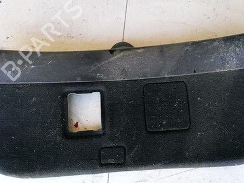 Used Boot lining Boot lining TOYOTA AVENSIS (_T25_) 2.0 D-4D (CDT250_, CDT250R) (116 hp) 35610294 35610294
