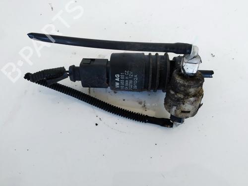 washer-pump-vw-fox-hatchback-5z1-5z3-5z4-2003-2004-2005-2006-2007-2008-2009-2010-2011-2012-2013-2014-2015-35489874 main image